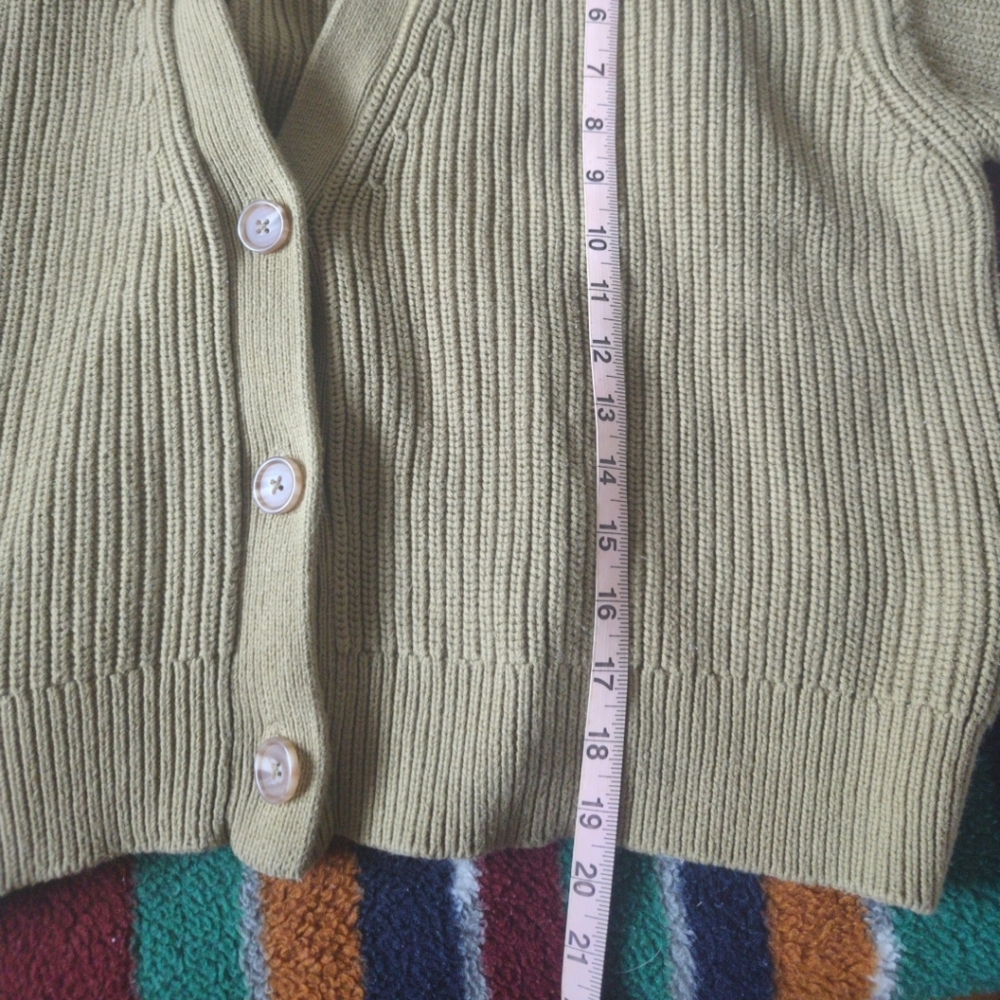 Quince Organic Cotton Fisherman Boxy Cropped Cardigan, Herb Green - Picture 3 of 4